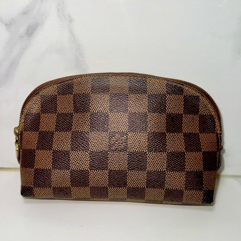 Auth Louis Vuitton demier Ebene Pouch
